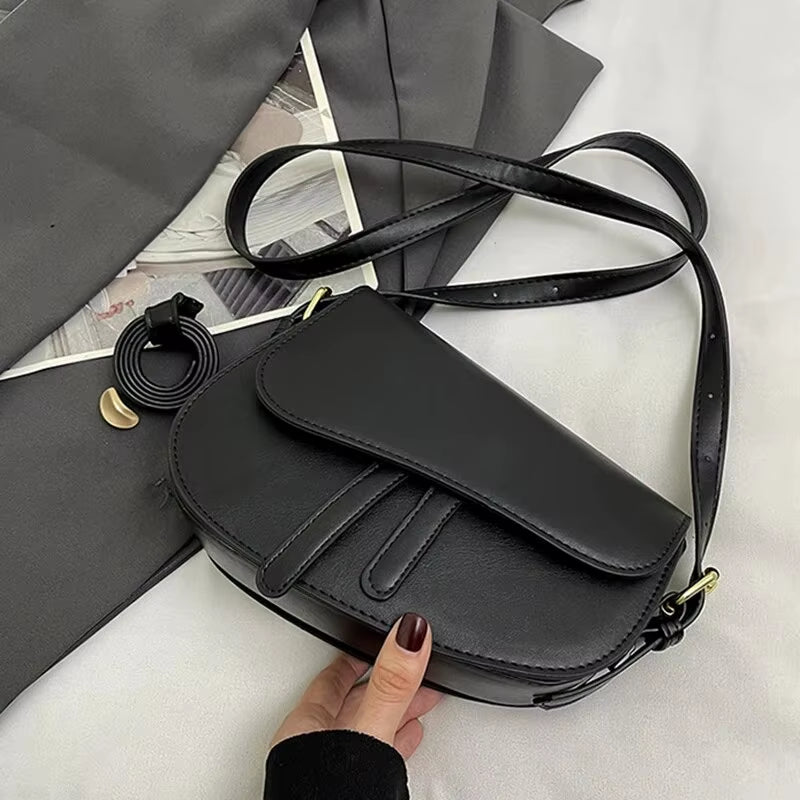 New Fashion Niche PU Leather Versatile Flip Zipper WOMEN'S Saddle Bag Single Shoulder Bag for Commuting